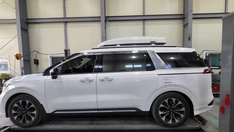 Kia Carnival KA4 wheel repair installation result