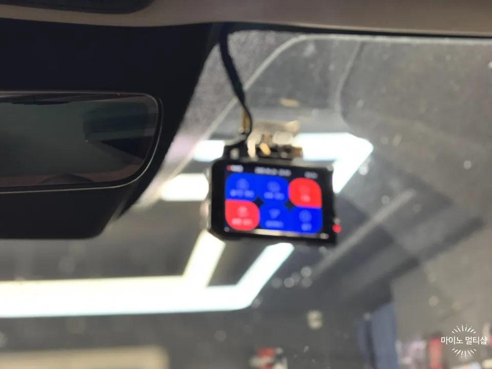 BMW X7 window tinting - BMW X7 Window Tinting Review — Enhanced Privacy & UV Protection photo 3