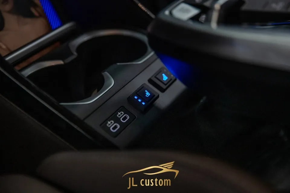 BMW X1 G07 seat climate - BMW X1 G07 Ventilated & Heated Seats Review — Enhanced Comfort photo 6