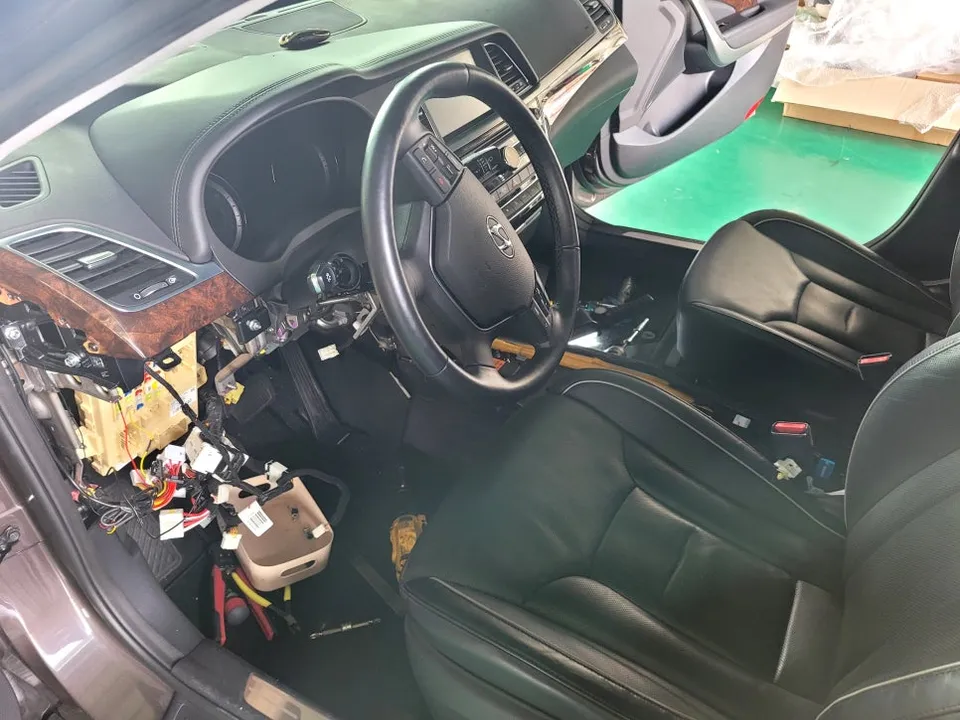 Hyundai Aslan steering wheel - Hyundai Aslan Steering Wheel Customization Review photo 6