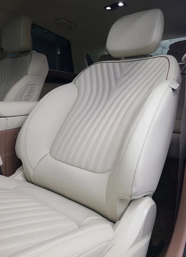 Hyundai Grandeur GN7のガラスコーティング事例｜費用目安・仕上がり 施工写真 1-3