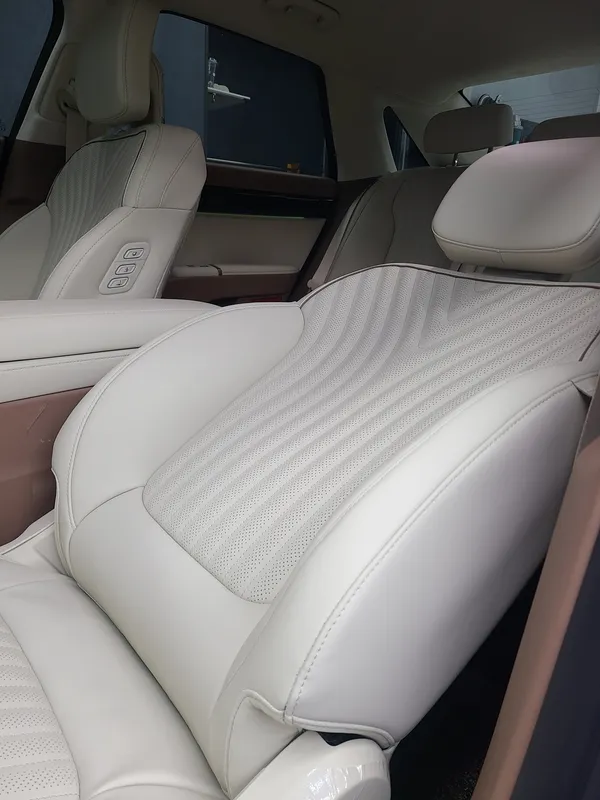 Hyundai Grandeur GN7のガラスコーティング事例｜費用目安・仕上がり 施工写真 2-3