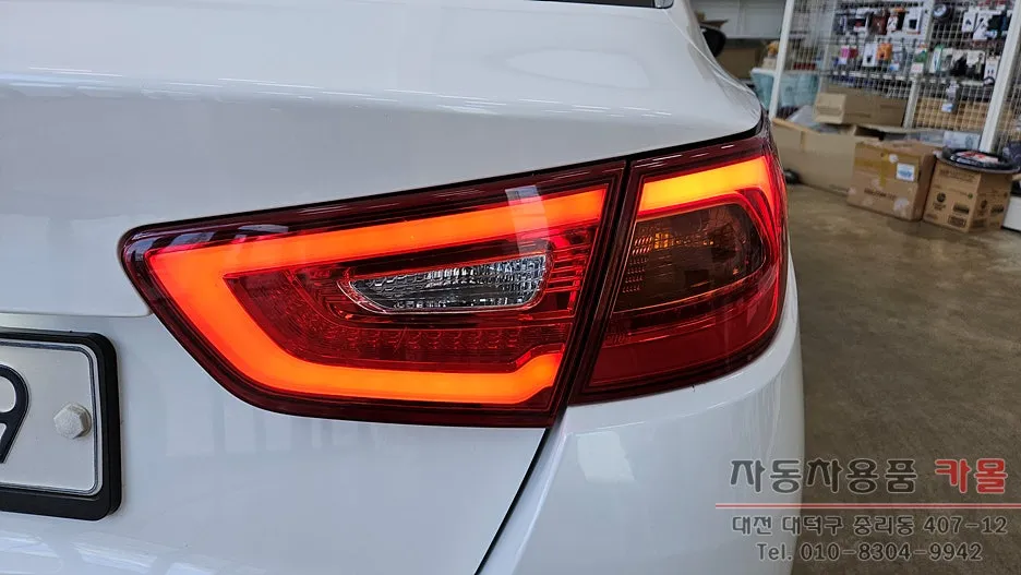 Kia K5 Body Repair & Painting Review: LED Tail Light Fix photo 2