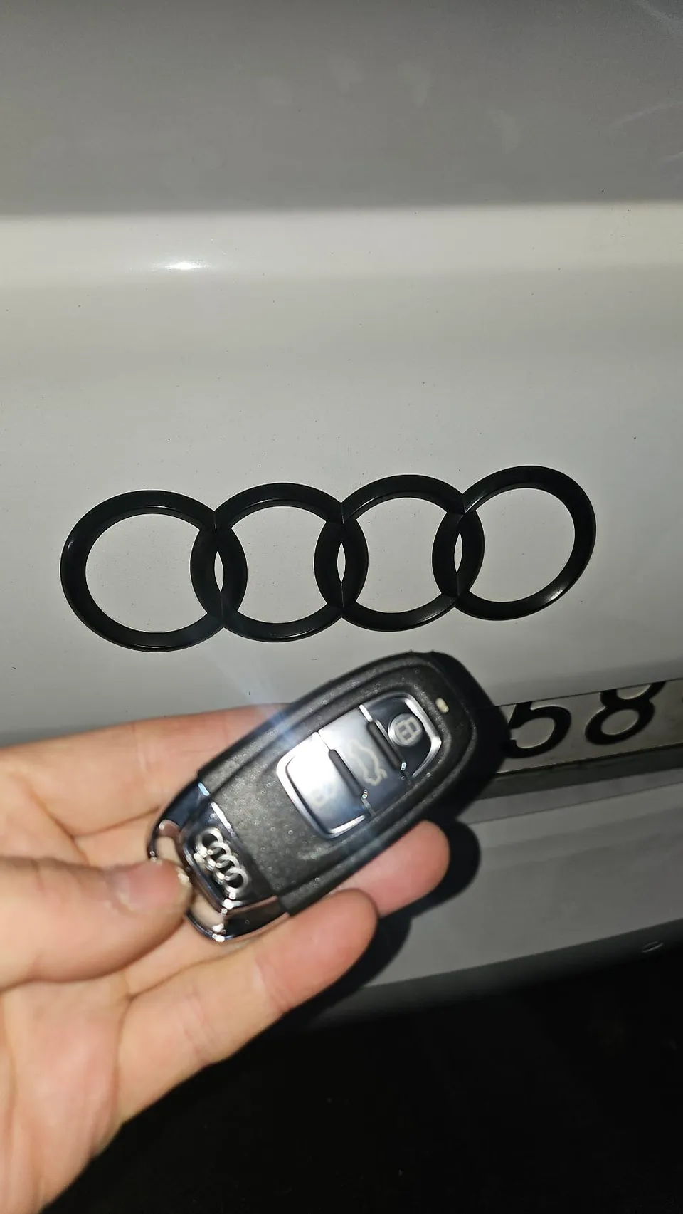 Audi A6 oem options - Audi A6 OEM Options Review — Instant Key Activation photo 4