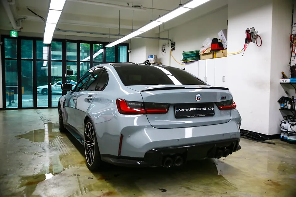 BMW M3のPPF施工事例|サテンブラックラッピング 施工写真 1-2