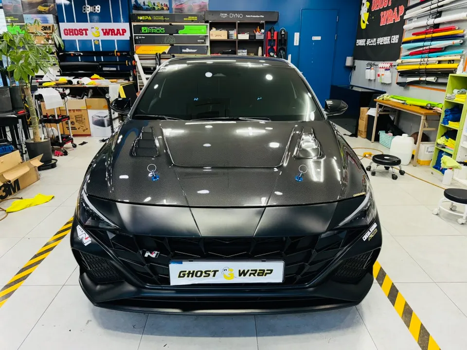 Hyundai Elantra Nのカーラッピング事例|費用目安・仕上がり 施工写真 1-1