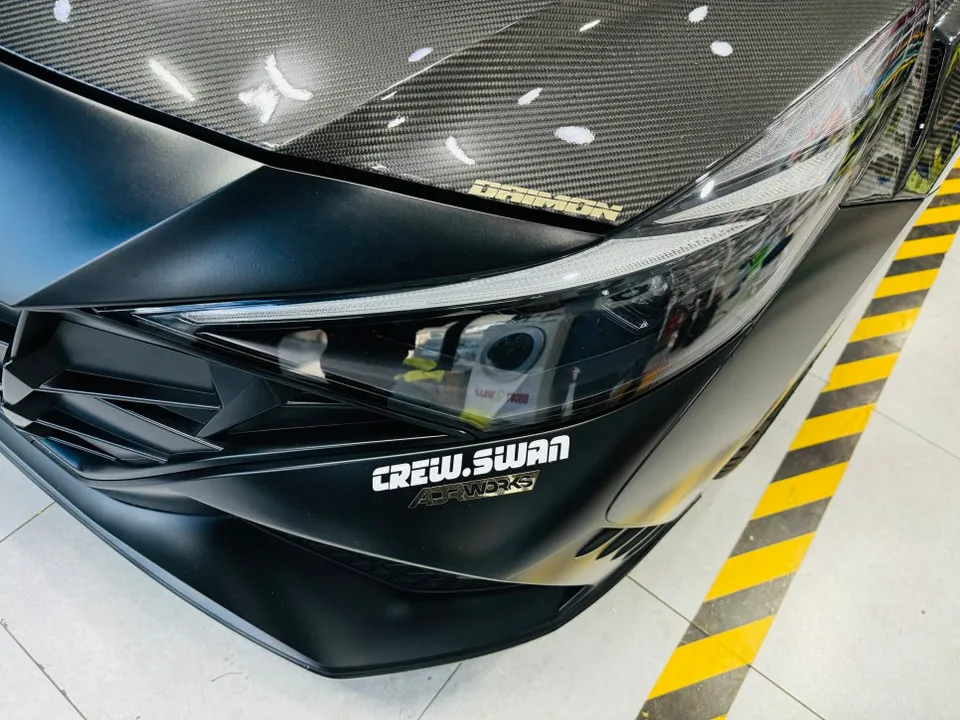 Hyundai Elantra Nのカーラッピング事例|費用目安・仕上がり 施工写真 1-3