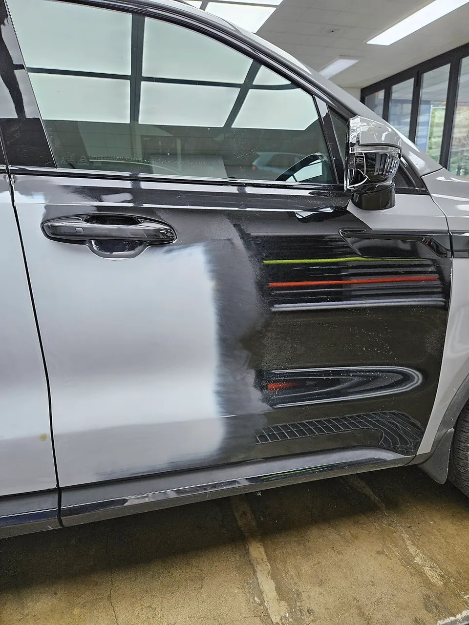 Kia Sorento MQ4 vinyl wrap - Kia Sorento MQ4 Vinyl Wrap Review — Cost & Results photo 4