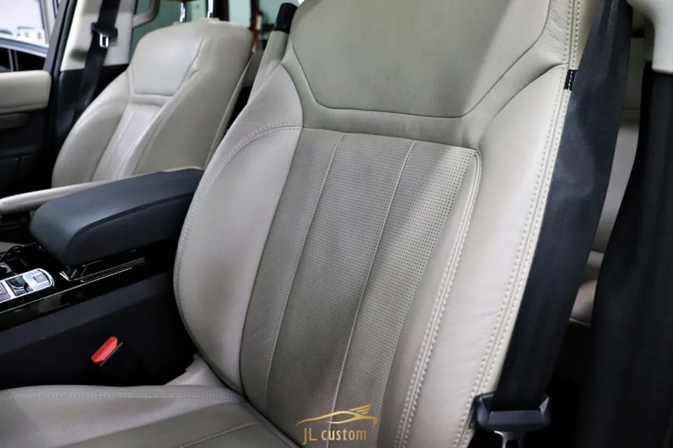 Land Rover Discovery 5 seat ventilation - Land Rover Discovery 5 Seat Climate Upgrade Review photo 4