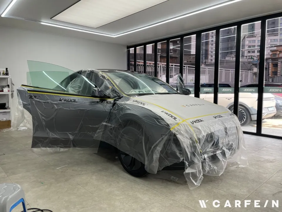 Tesla Teslaのカーフィルム施工事例|費用目安・仕上がり 施工写真 3-3