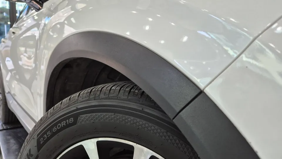 Hyundai Santa Fe TM body kit - Hyundai Santa Fe TM Body Kit Installation Review photo 4