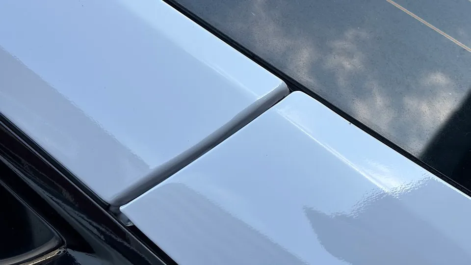 Tesla Model 3のカーラッピング事例｜クロームパーツもブラックアウト 施工写真 3-3