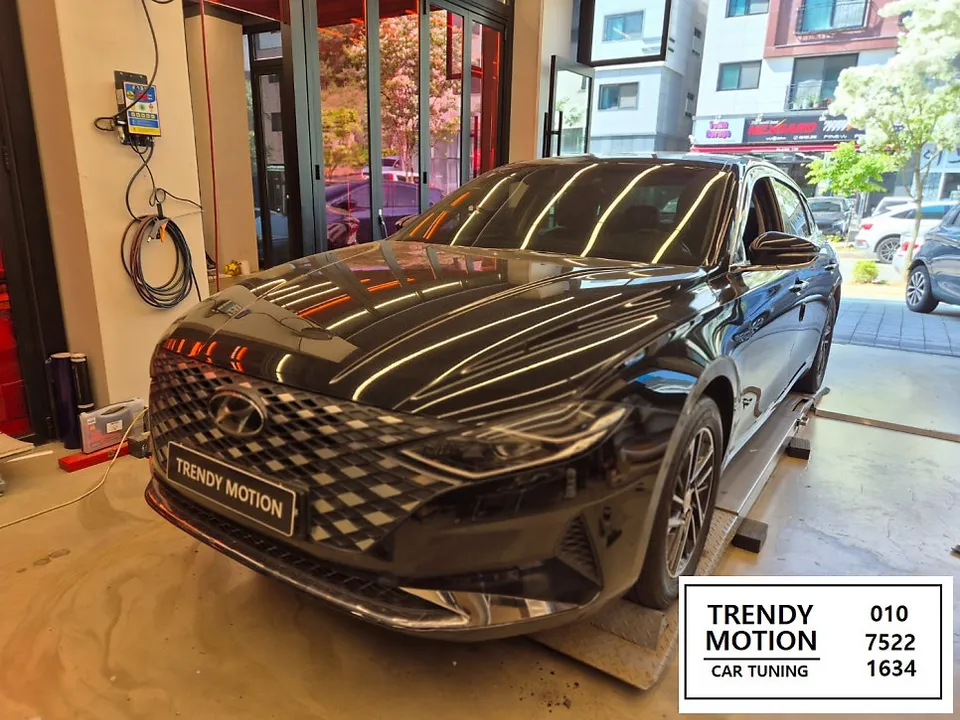 Hyundai Grandeur IG ambient lighting installation result