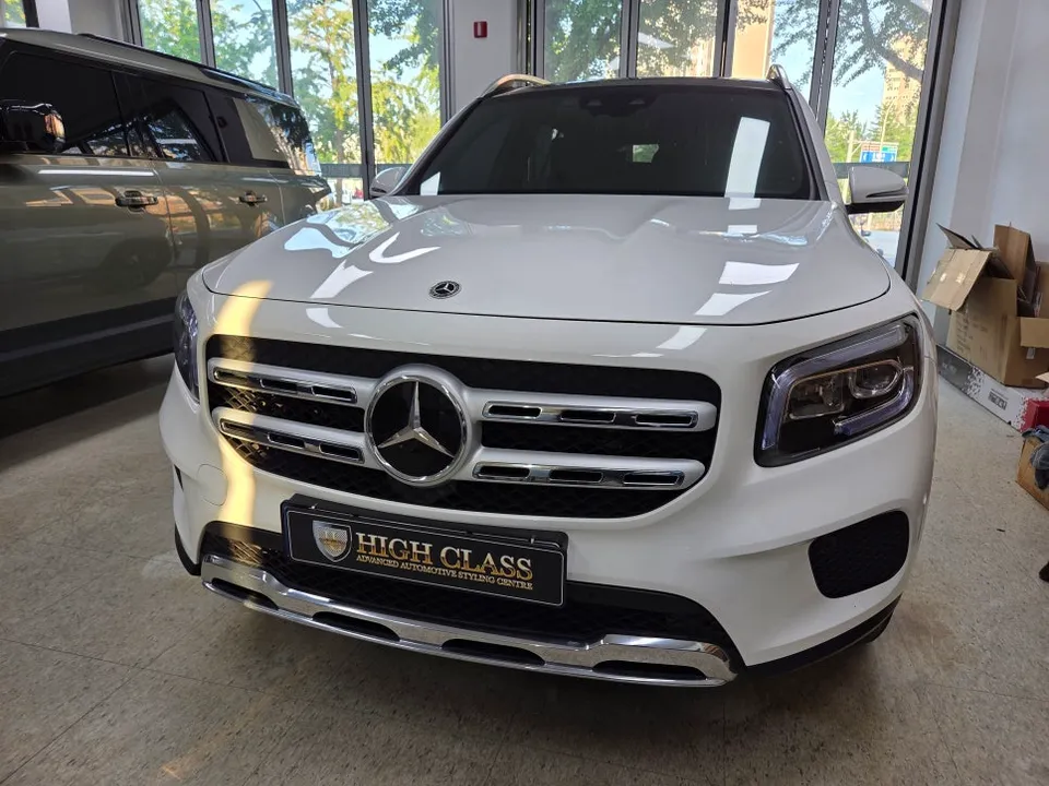 Mercedes-Benz GLB surround view camera - Mercedes-Benz GLB Surround View Camera Review photo 2