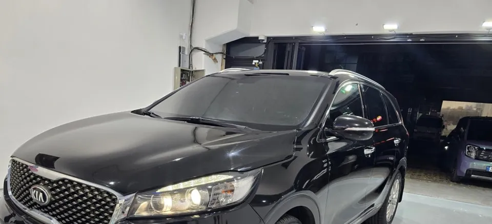 Kia Sorentoのカーフィルム施工事例|費用目安・仕上がり 施工写真 3-2