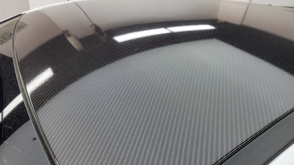 Hyundaiのカーラッピング事例 施工写真 1-2