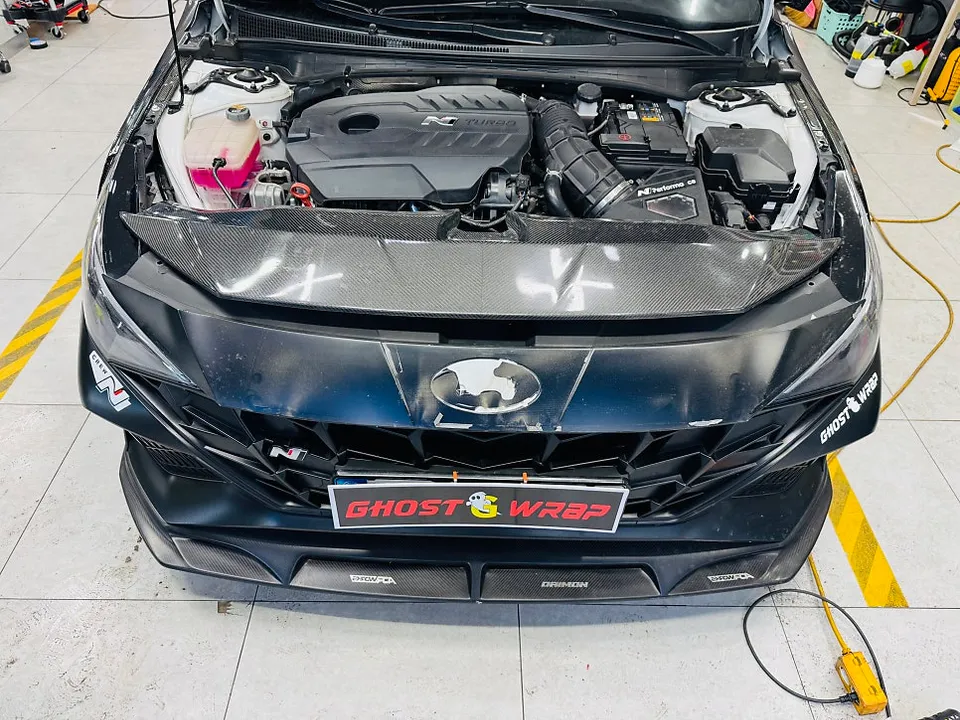 Hyundai Elantra Nのカーラッピング事例｜費用目安・仕上がり 施工写真 2-1
