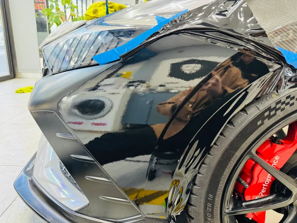 Hyundai Elantra Nのカーラッピング事例｜費用目安・仕上がり 施工写真 2-2
