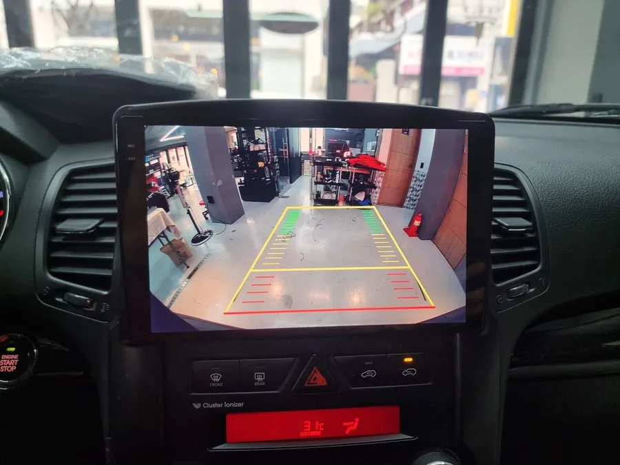Kia SorentoのAndroid Auto・CarPlay取付事例 施工写真 1-2
