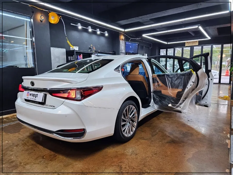 Lexus ES ppf - Lexus ES PPF (Paint Protection Film) Review — Complete Protection photo 6