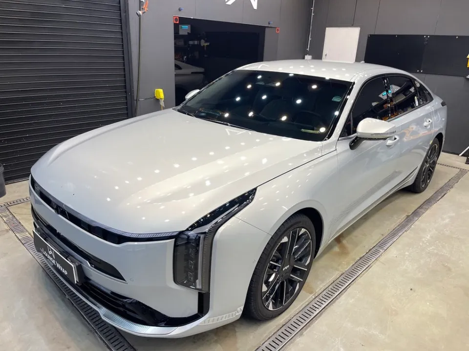 Kia K8のPPF施工事例｜飛び石傷から愛車を守る 写真