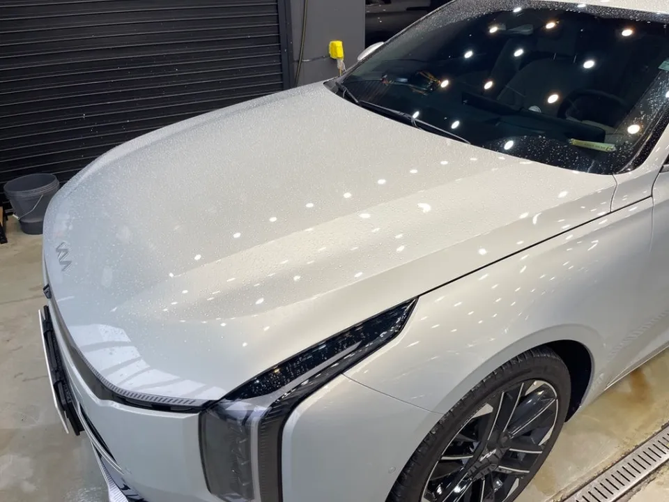 Kia K8のPPF施工事例|飛び石傷から愛車を守る 施工写真 4-1
