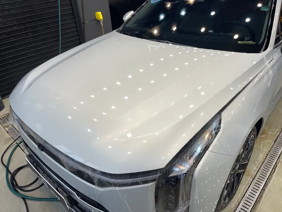 Kia K8のPPF施工事例|飛び石傷から愛車を守る 施工写真 4-2