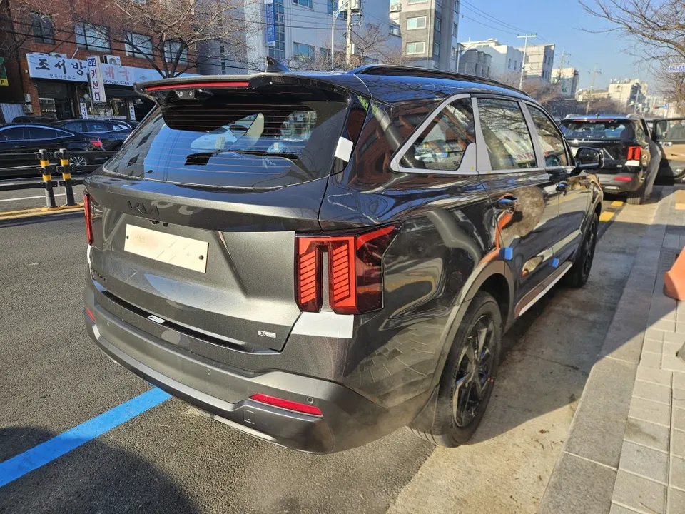 Kia Sorento MQ4 new car package - Kia Sorento MQ4 New Car Package Review: Cost & Results photo 4