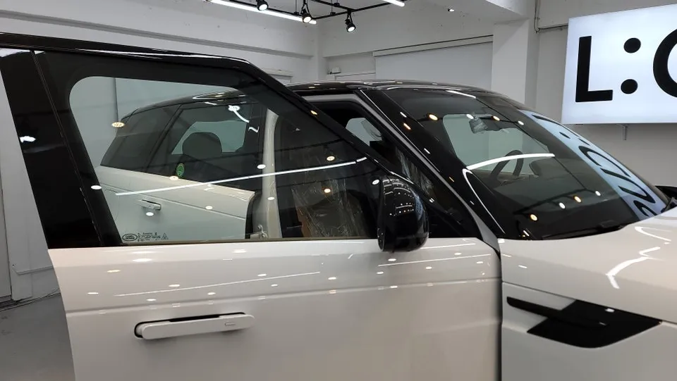 Audi RS dash cam - Audi RS Dash Cam Installation Review — Cost & Results photo 4