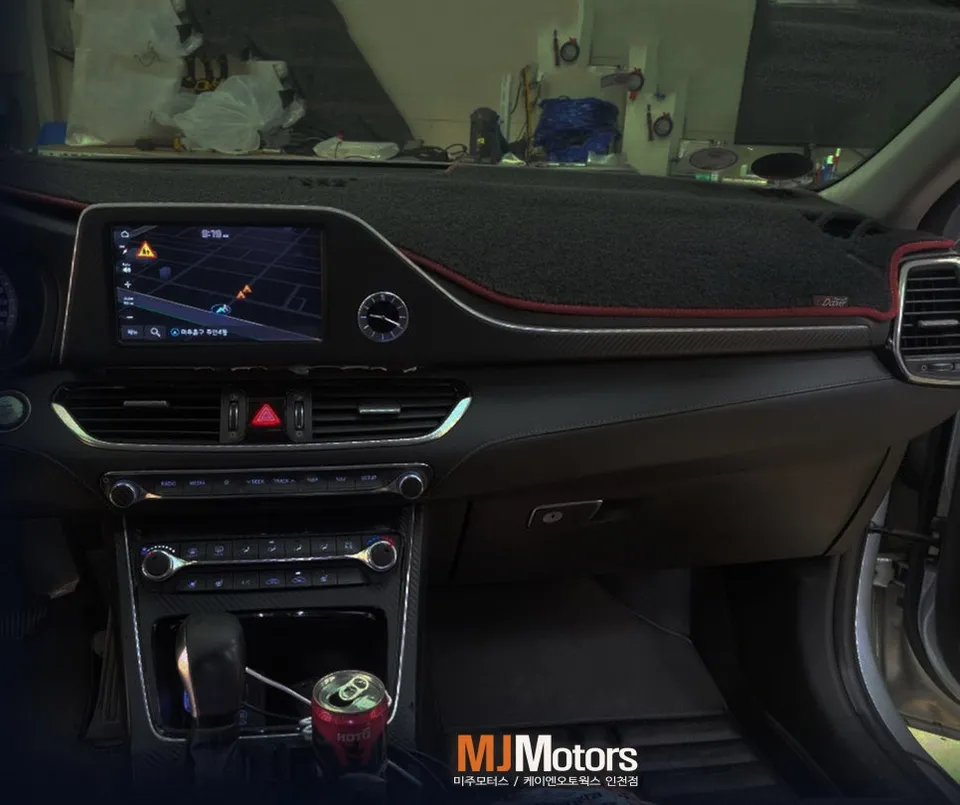 Hyundai Grandeur IGのAndroid Auto・CarPlay取付事例 写真