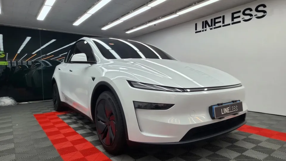 Tesla Model Y PPF施工事例｜費用目安・仕上がり 施工写真 1-1