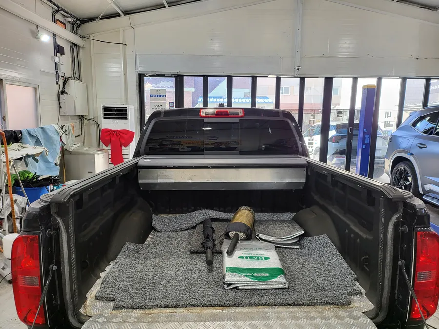Chevrolet Colorado body kit - Chevrolet Colorado Body Kit Installation Review photo 4