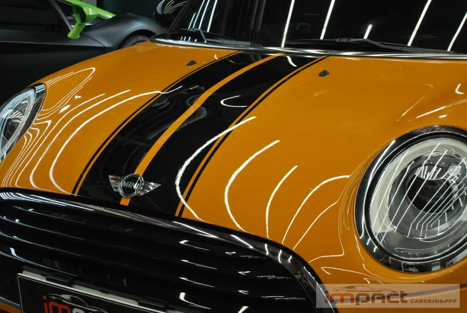 MINI MINI Cooperのカーラッピング事例|費用目安・仕上がり 施工写真 3-2