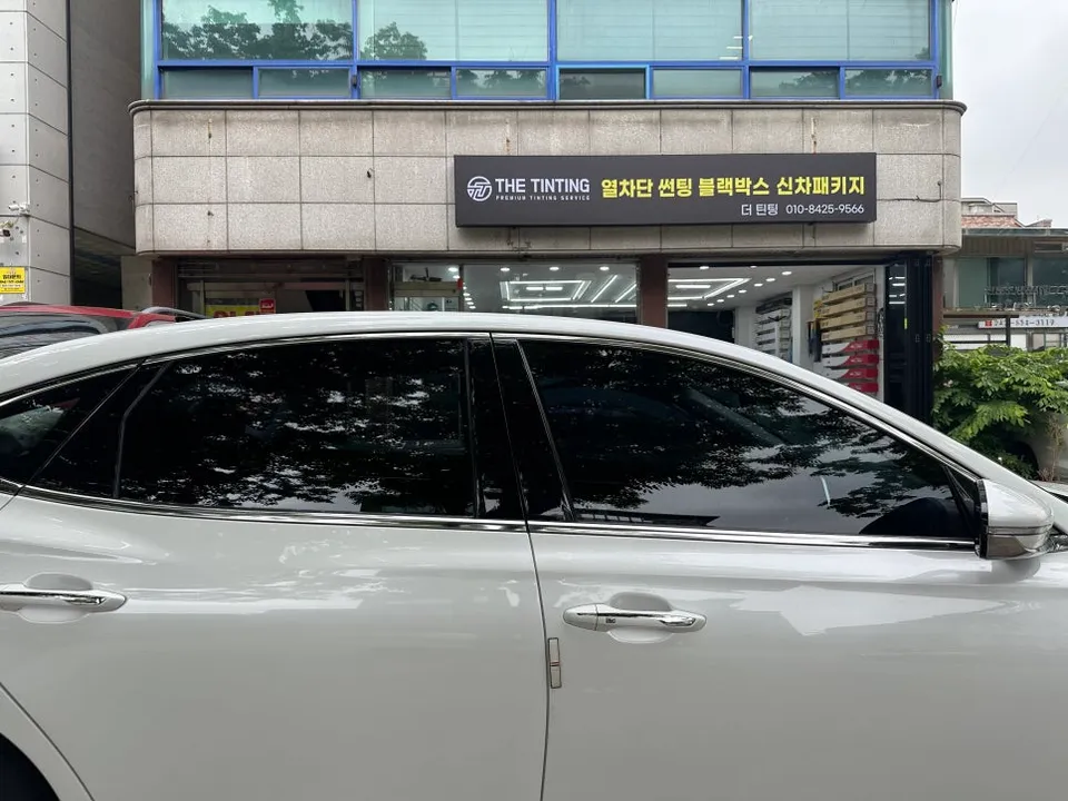 Hyundai Grandeur IGのカーフィルム施工事例|費用目安・仕上がり 施工写真 2-1