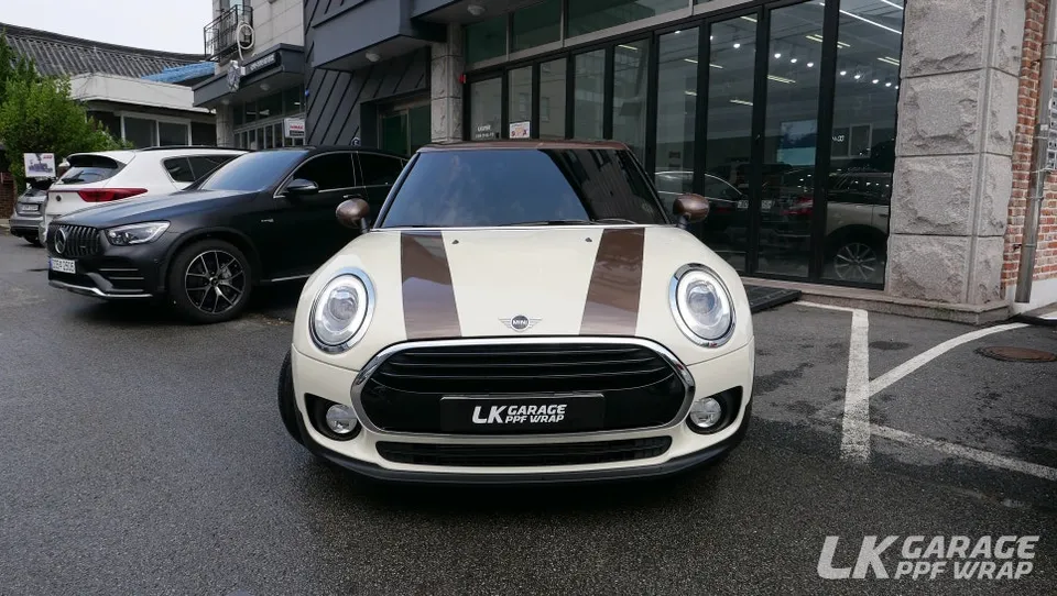 MINI Clubman Vinyl Wrap Review: Custom Style Upgrade