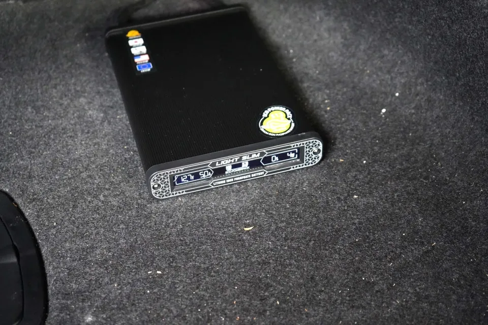 BMW X7 dash cam - BMW X7 Dash Cam Installation Review photo 6