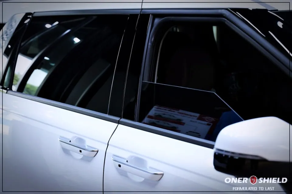 Kia Carnival window tinting - Kia Carnival Window Tinting Review — Reflective vs Non-Reflective photo 4