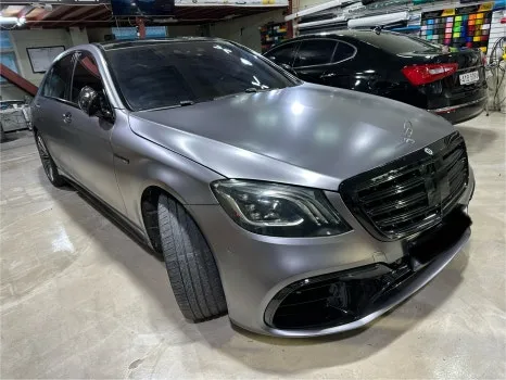 Mercedes-Benz S-Classのカーラッピング事例|費用目安・仕上がり 施工写真 2-2