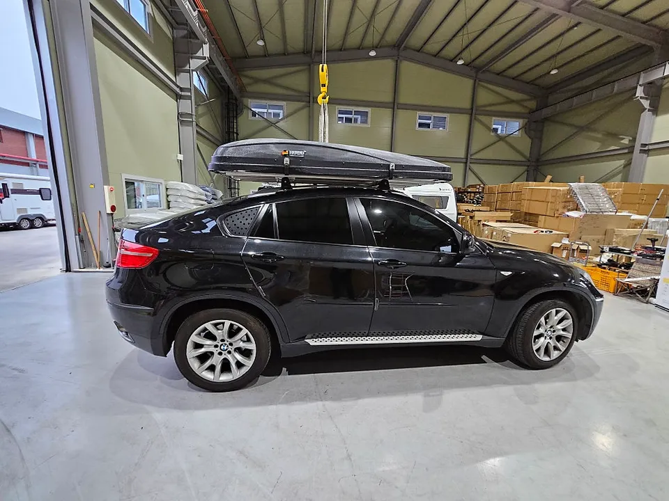 BMW X6 vinyl wrap - BMW X6 Vinyl Wrap Review: Cost & Results photo 4