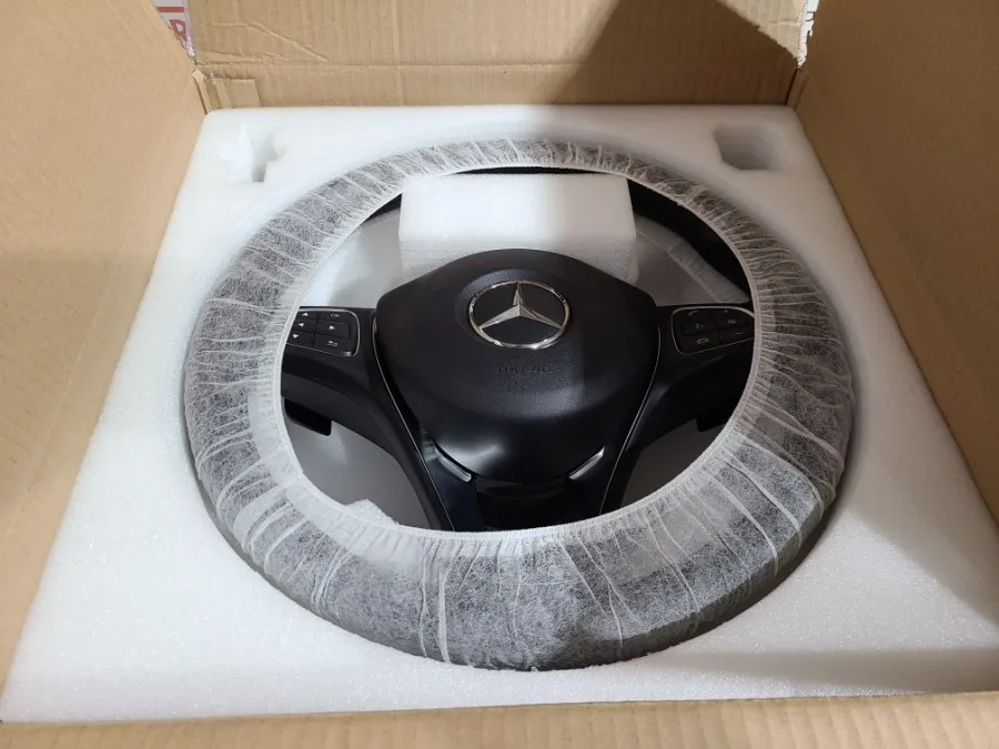 Mercedes-Benz CLA steering wheel - Mercedes-Benz CLA Steering Wheel Customization Review — Enhanced  photo 4