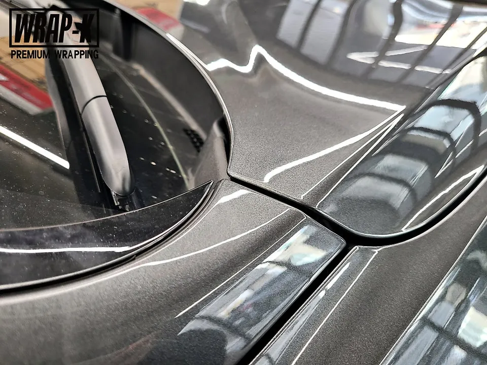 Genesis G70のカーラッピング事例|サテンダークグレー 施工写真 2-2