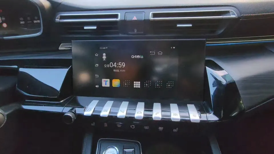 Peugeot 508のAndroid Auto・CarPlay取付事例 施工写真 3