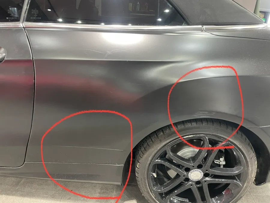 Mercedes-Benz Eクラス カブリオレのカーラッピング事例|費用目安・仕上がり 施工写真 2-3
