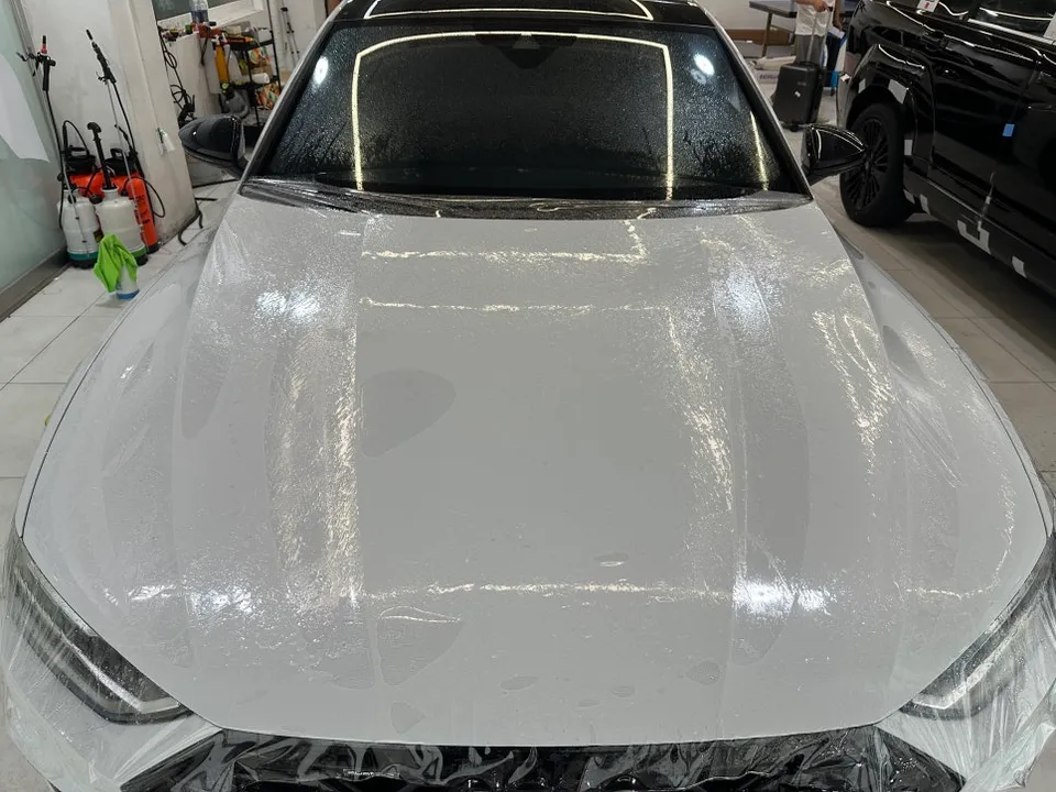 Audi A7 PPF施工事例|ブラックPPFでツートン化 施工写真 1-2