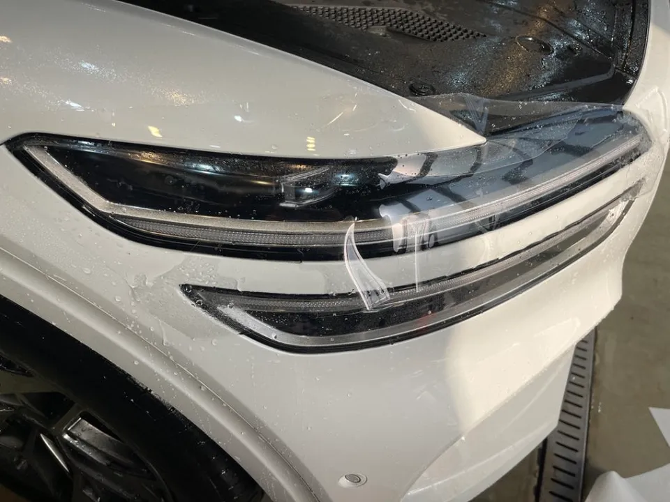 Genesis GV70のPPF施工事例|ヘッドライトの保険適用について 施工写真 2-2