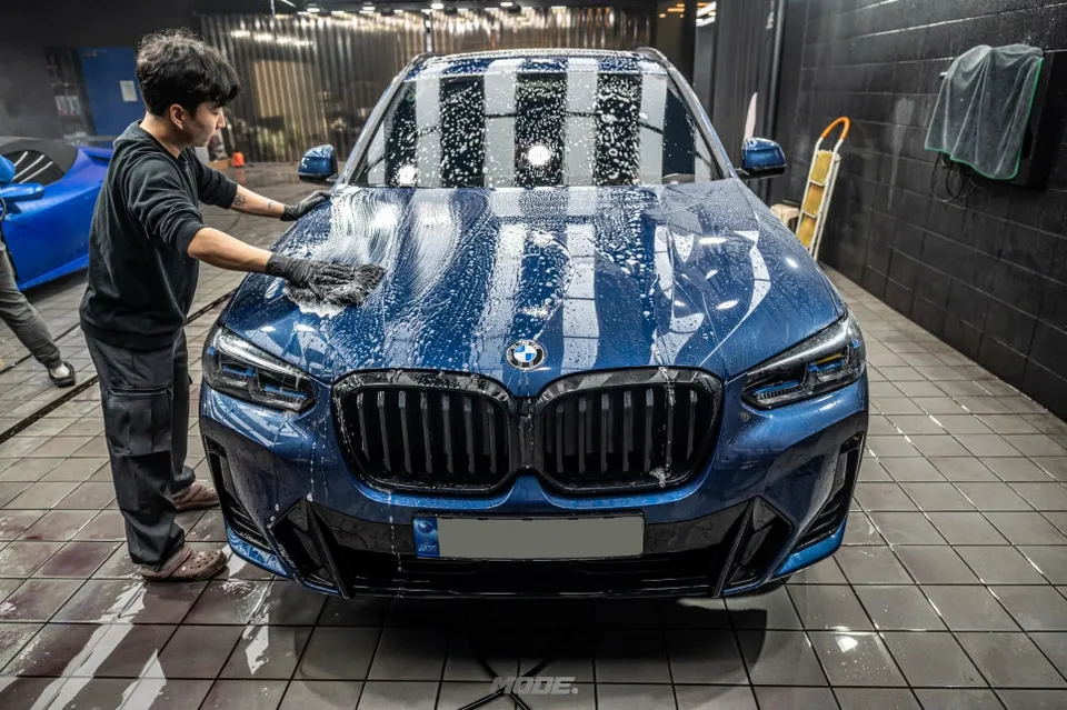 BMW X3のガラスコーティング事例|費用目安・仕上がり 施工写真 2-3