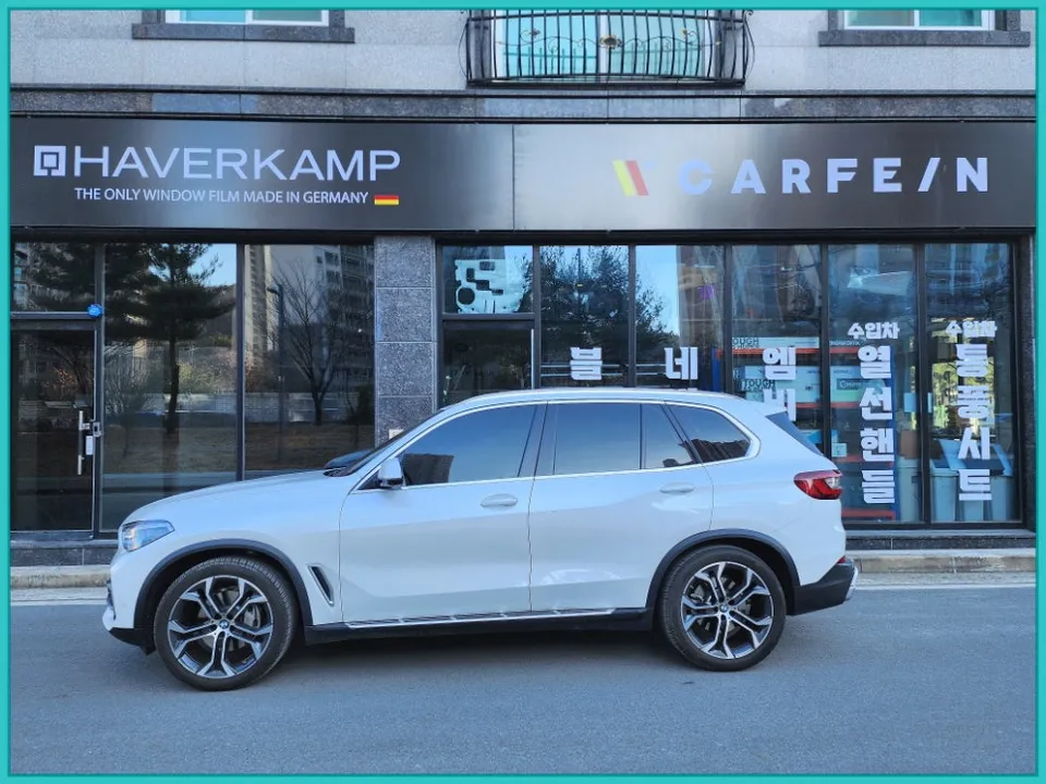 BMW X5 ambient lighting - BMW X5 Ambient Lighting Review - JL Custom photo 3