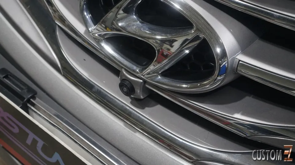 Hyundai AzeraのAndroid Auto・CarPlay取付事例 施工写真 4-1