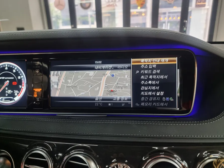 Mercedes-Benz S63 AMG ambient lighting - Mercedes-Benz S63 AMG Ambient Lighting Review — Cost & Results photo 4