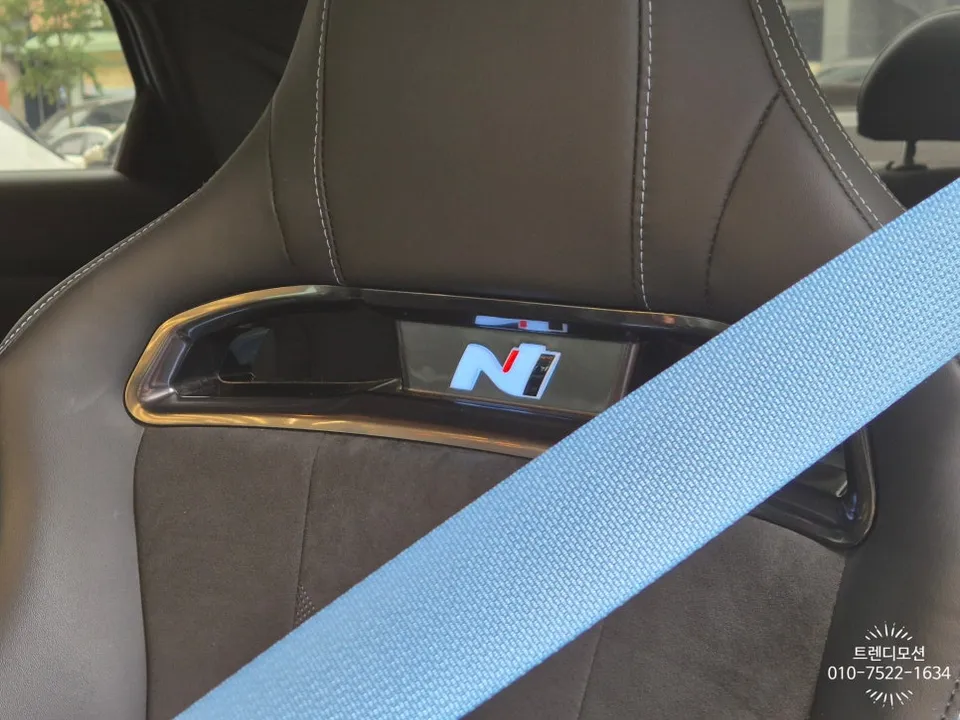 Hyundai Elantra N interior customization - Hyundai Elantra N Interior Customization Review photo 4